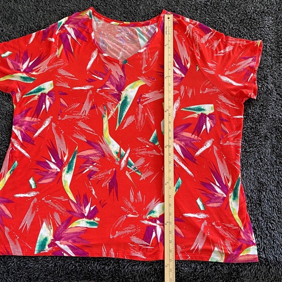 APT 9 SIZE 3X SHORT SLEEVE RED/ORANGE BLOUSE, V NECK, SOFT - Picture 7 of 10